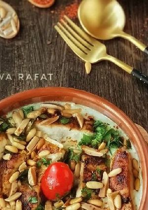صورة لوصفة فتة صدور الدجاج المشويه