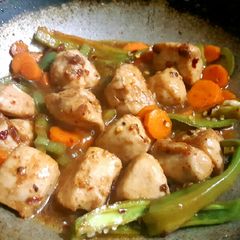 A picture of KFC Chilli Chicken Popcorn Curry 😋.