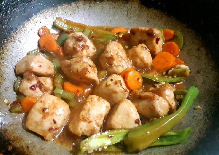 Step-by-Step Guide to Prepare Any-night-of-the-week KFC Chilli Chicken Popcorn Curry 😋