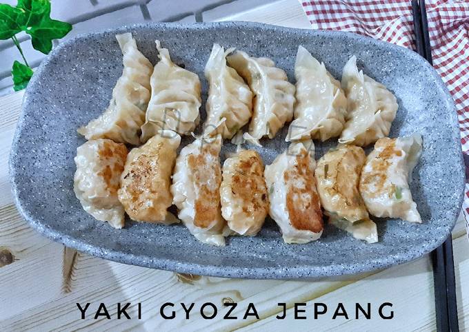 Bagaimana Membuat Yaki Gyoza Jepang, Enak Banget