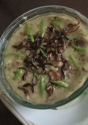 A picture of Oats in daleem/haleem style.