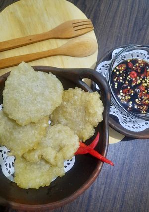 Foto resep Rujak Cireng Nasi (nasi sisa) yang nagih banget....😋