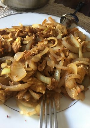 A picture of Stir fry Onion and egg (p5min, C8min) keto.