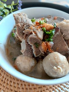 Foto resep Iga dan Bakso Kuah Wonogiri