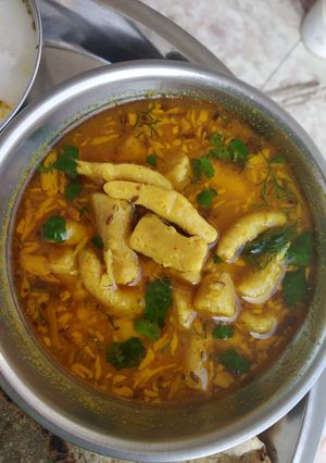 A picture of Gatta sabji.