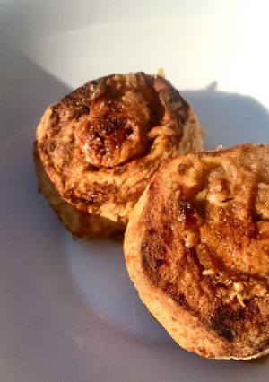Una foto de Manzanas asadas con mantequilla de maní