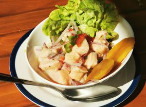 Una foto de Ceviche de salmón