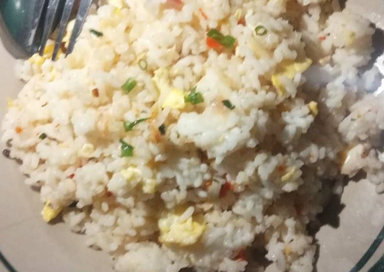 Bagaimana Membuat Nasi goreng putih biasa, Sempurna