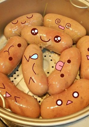 Hình của món Xúc xích homemade.