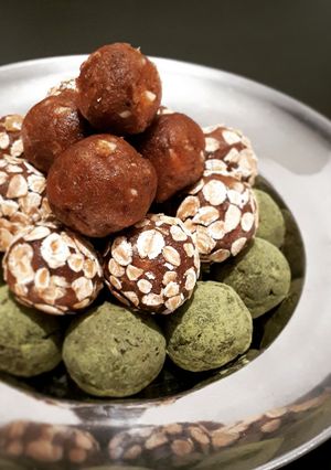 Une photo de Energy balls à la cardamome