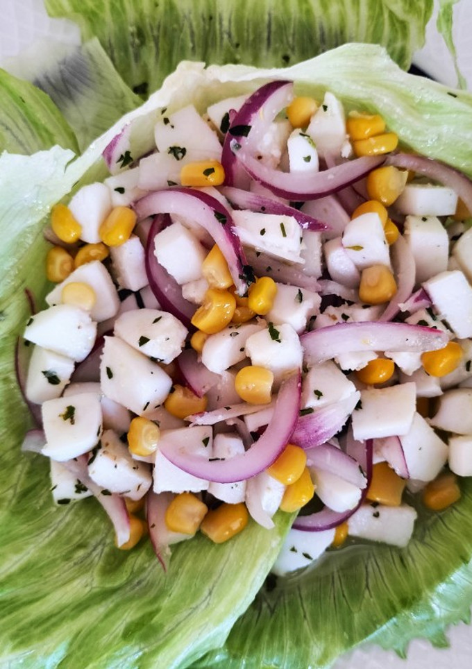 Una foto de Ceviche de pota peruano