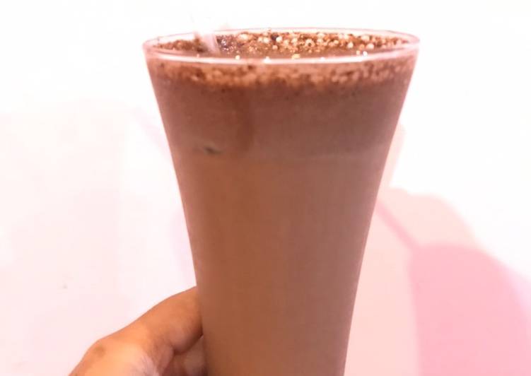 Minuman cafe Chocolate Milk Shake