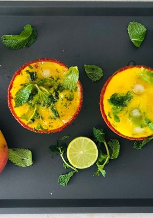 A picture of Mango mojito.
