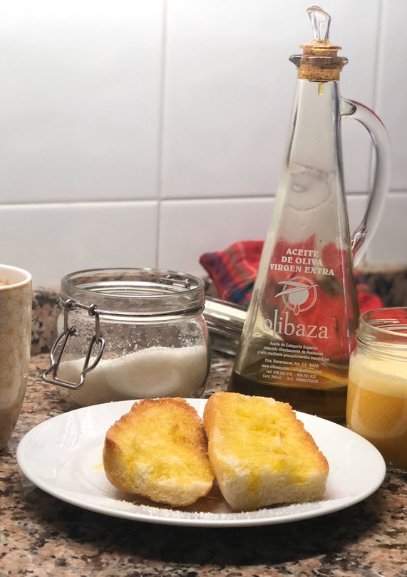 Una foto de Desayuno Dulce de embarazo con zumo riquísimo!