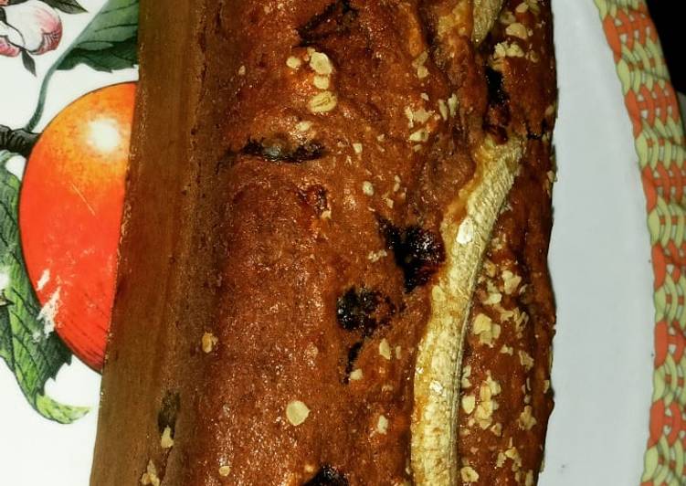 Recipe: Yummy Banana and oats bread