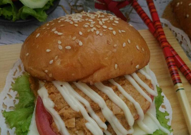 Langkah Mudah untuk Menyiapkan Tuna Burger Anti Gagal