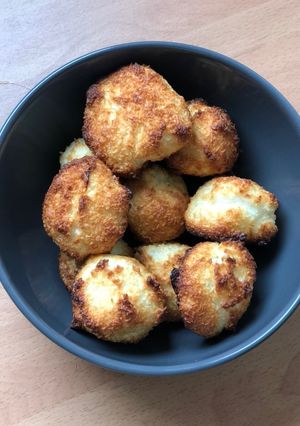 Une photo de Coconut Balls