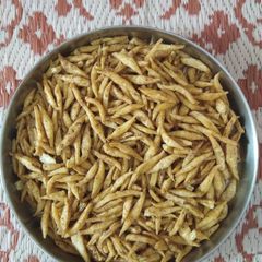 Namak Pare A picture of Namak Pare.