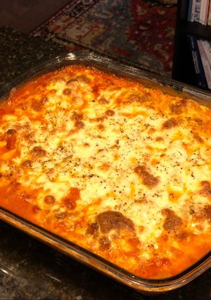 A picture of Baked Fettuccine with Meat Sauce and Tons-O-Mozzarella.