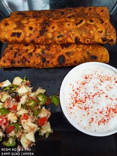 મેથી ના થેપલા(methi na thepla recipe in Gujarati) રેસીપી મુખ્ય ફોટો