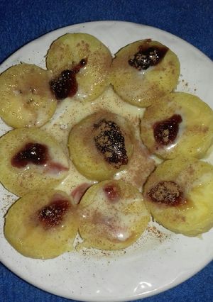 Una foto de Plátano macho cocido. (postre)