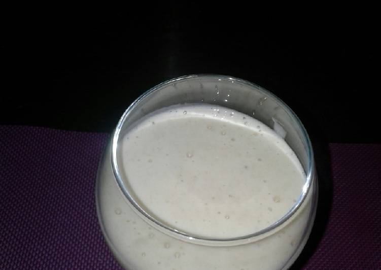 Simple Way to Prepare Any-night-of-the-week Banana milk shake