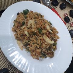 A picture of Tripe schezwan fried rice.