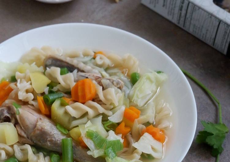 Bagaimana mengolah Sup Ayam Cassava Pasta yang Bikin Ngiler
