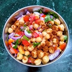 A picture of Chole Chaat.
