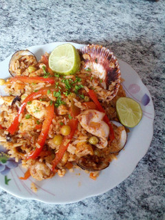 Una foto de Arroz con mariscos