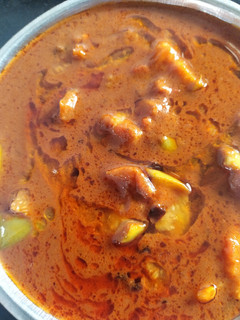 பூண்டு, கத்தரிக்காய் கார குழம்பு poondu kathrikai kulambu recipe in tamil செய்முறை முக்கிய புகைப்படம்