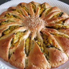 A picture of Stuffed sunflower bread.