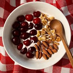 A picture of Crunchy Creamy and Healthy Breakfast 🍓🍒.