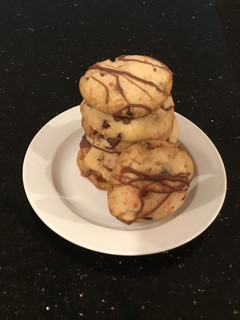 A picture of Peppermint Chip Shortbread Cookies.