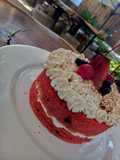 Pastel petit red velvet