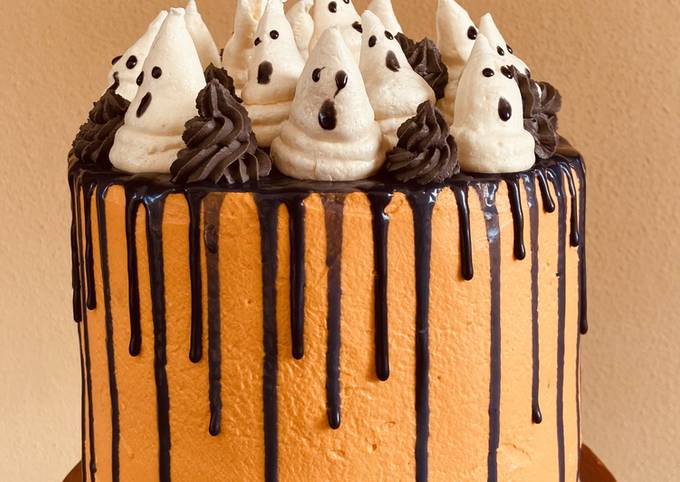 Ghost drip cake