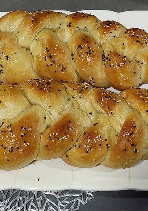 Una foto de Pan Jalá o challah