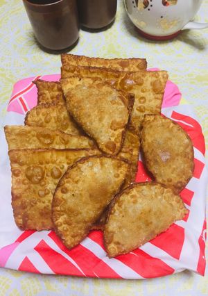 Una foto de Empanadas criollas de pollo!