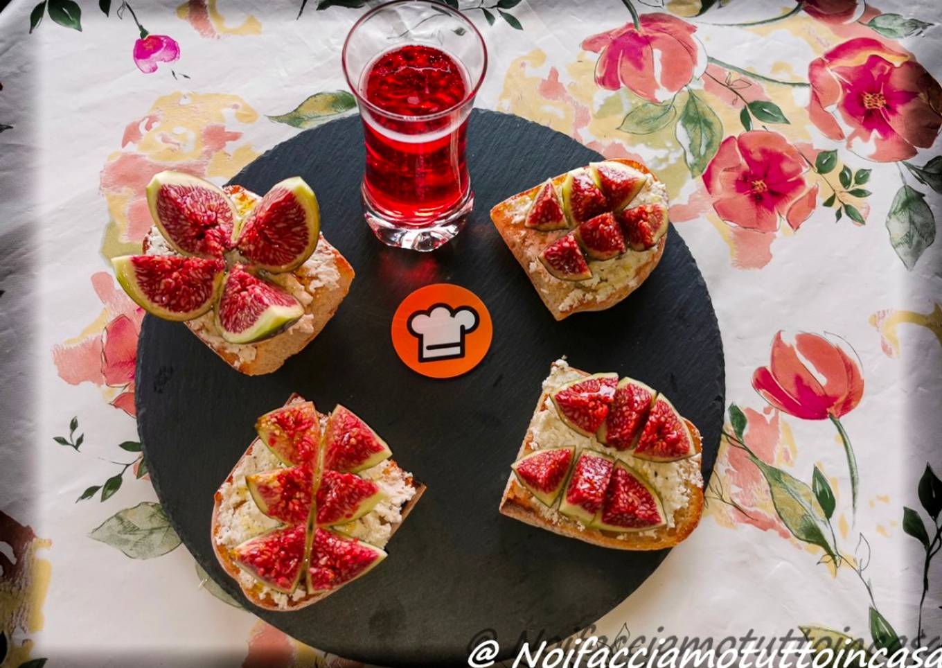 Crostini with Fichi, Zincarlin and Miele di Erica: