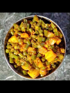 आलू बीन्स की सब्जी(aloo beans ki sabzi recipe in hindi रेसिपी मुख्य फोटो