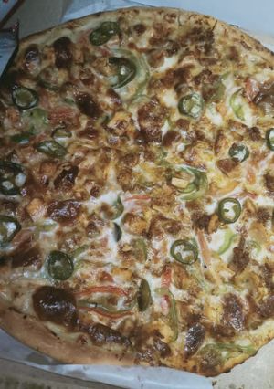 A picture of Italian Jalapeno Popper Pizza.