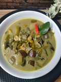 Kuah Pliek / Gulai Patarana Khas Aceh