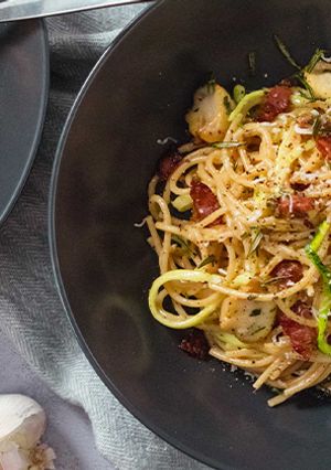 A picture of Healthy Spaghetti Carbonara.