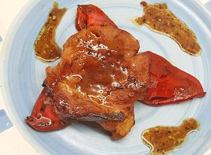 Foto principal de Chuletas de Sajonia al Maple Syrup con Pimientos del Piquillo