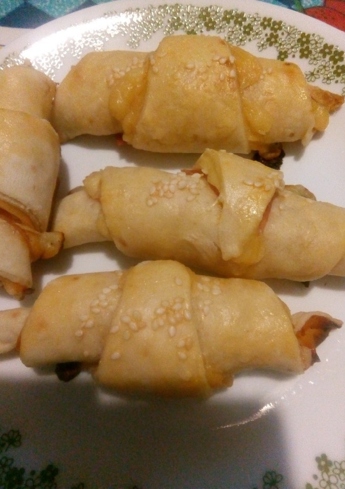Una foto de Rollitos de jamón y queso