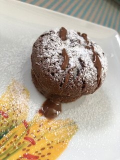 Una foto de Soufflé de choco😋🤤🍫
