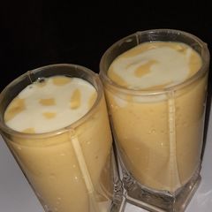 A picture of Mango and Banana smoothie.