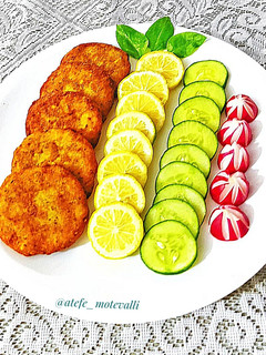 عکسی از دستور کوکو سیب زمینی ساده