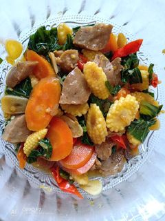 Foto resep Tumis baby jagung...wortel..sawi dan bakso