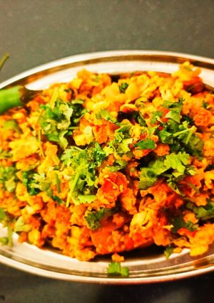 अंडा भुर्जी (anda bhurji recipe in hindi) रेसिपी मुख्य फोटो